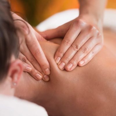 Masaje localizado en Healing Spa Barcelona